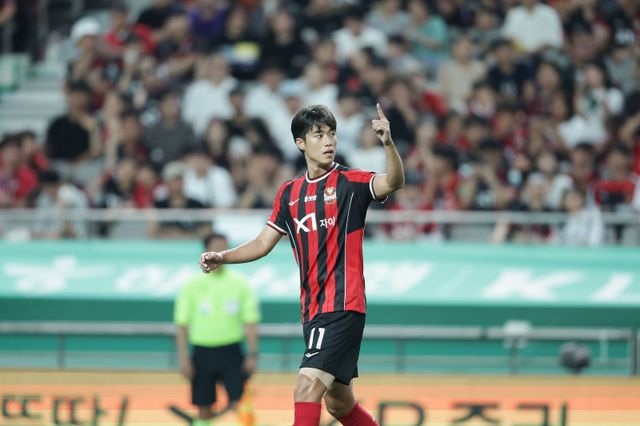 서울은 30일 오후 7시 서울월드컵경기장에서 부리람 유나이티드(태국)와 2025~2026 아시아축구연맹(AFC) 챔피언스리그 엘리트(ACLE) 동아시아권역&nbsp;리그 스테이지 2차전에 나선다. 천성훈이 서울 이적 후 첫 선발 명단에 이름을 올렸다. 사진제공｜한국프로축구연맹