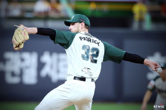 KT 외국인투수 패트릭 머피가 지난달 29일 수원KT위즈파크에서 열린 KIA와 홈경기에 선발등판해 역투하고 있다. 사진제공｜KT 위즈