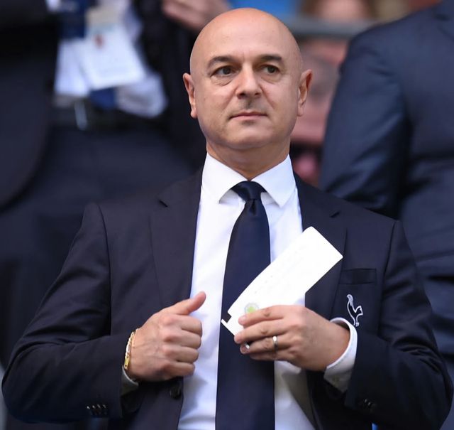 토트넘을 철권통치하던 다니엘 레비 회장이 최근 사임하면서 구단은 새로운 시대를 맞이하게 됐다. 사진출처｜토트넘 홋스퍼 페이스북