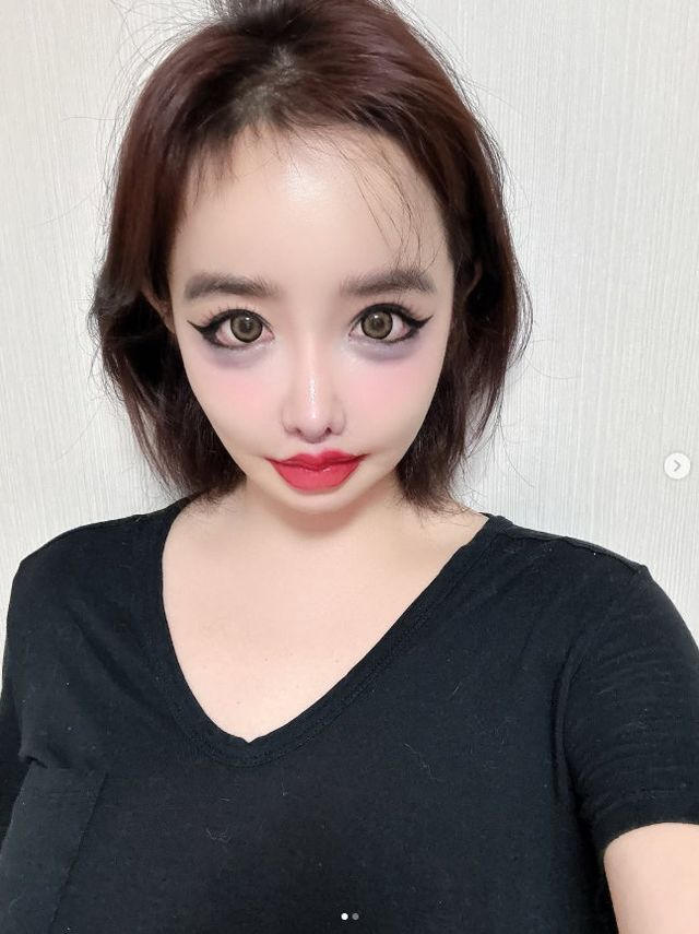 사진｜박봄 인스타그램