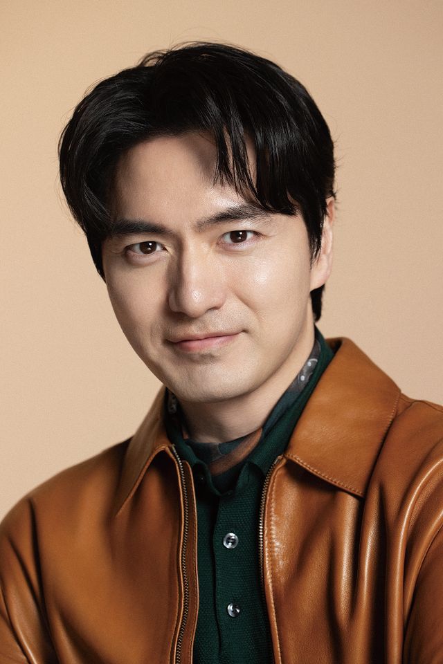 극 중 윤석훈은 겉으론 차갑지만 내면에는 뜨거운 정의감과 의로움을 품은 인물. 이진욱은 이성과 감성· 냉정과 열정·균형과 균열을 치열하게 오가는 인물 관계도를 섬세하게 그려내며, 드라마에 생명력을 더했다. 사진제공 | BH 엔터테인먼트