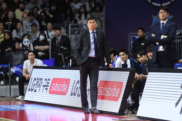 KCC는 이번 시즌 선수단의 잦은 부상으로 나아가지 못하고 있다. 시즌이 반환점을 돈 만큼 주축 선수들의 빠른 회복이 중요하다. 사진제공｜KBL