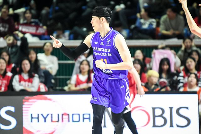 삼성 이관희는 11일 잠실서 열린 SK와 원정경기에서 위닝샷을 포함해 14점, 8리바운드로 활약하며 팀 8연패 탈출에 힘을 보탰다. 사진제공｜KBL