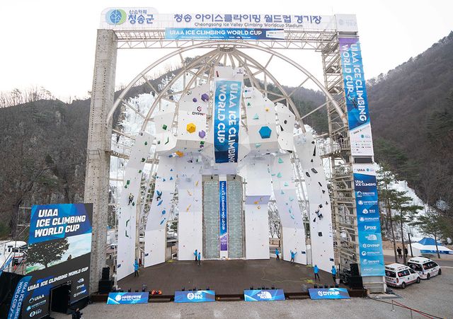 영원아웃도어의 노스페이스 ‘2026 청송 아이스클라이밍 월드컵’ 공식 후원&nbsp;