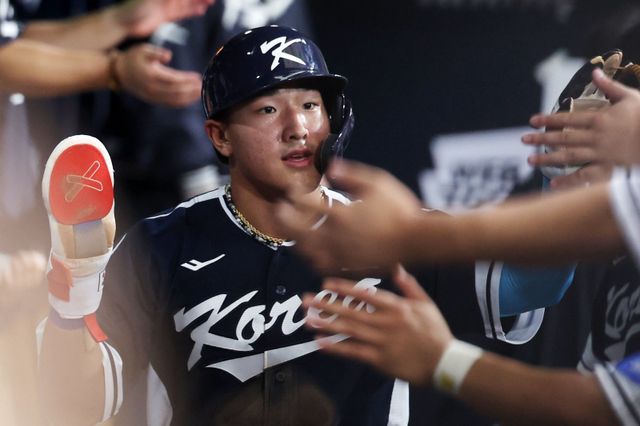 안현민이 WBC에서도 ‘국제용 타자’의 위용을 뽐낼지 관심이 쏠리고 있다. 뉴시스