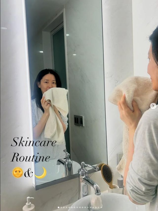 사진=이영애 인스타그램