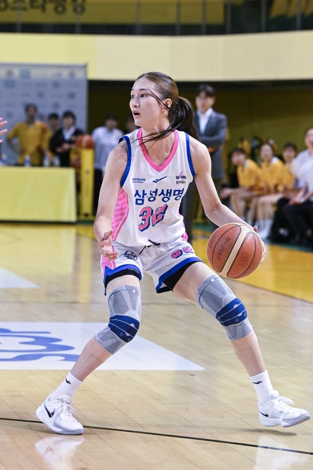 삼성생명 윤예빈은 19일 청주에서 열린 KB스타즈전에서 22점·4리바운드로 활약하며 3연패 탈출에 앞장섰다. 사진제공｜WKBL