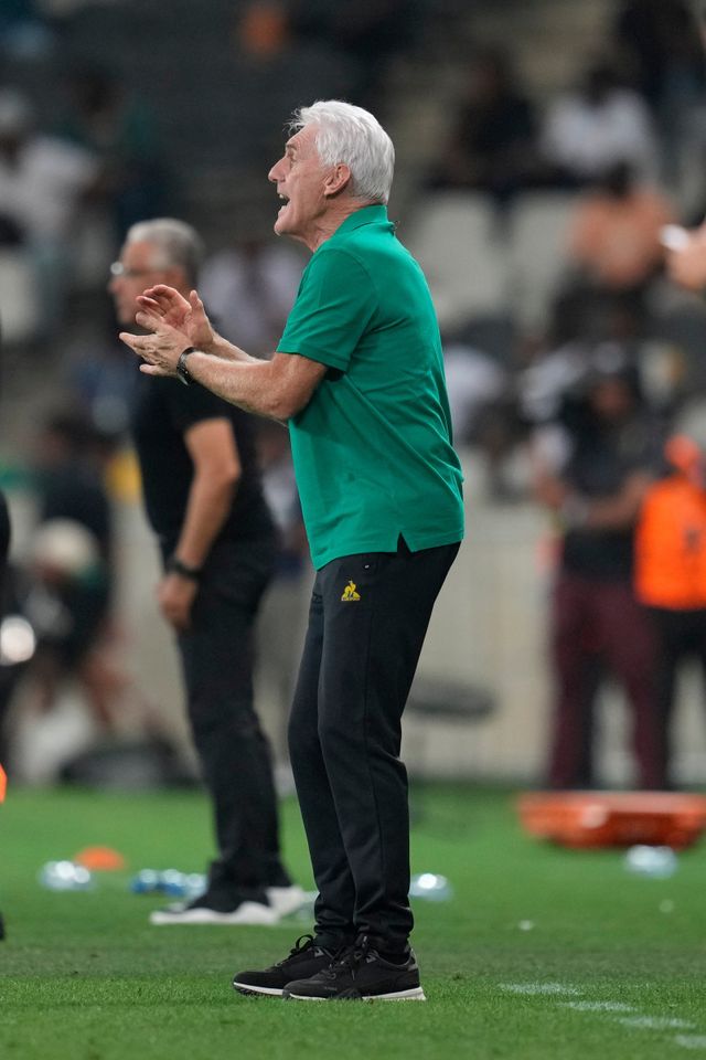 위고 브로스 남아공 감독은 최근 마지디기디의 유럽 진출을 놓고 대표팀에 뽑히려면 외국으로 나가라는 메시지를 던졌다. AP뉴시스