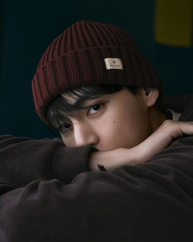 스노우피크 제품을 입은