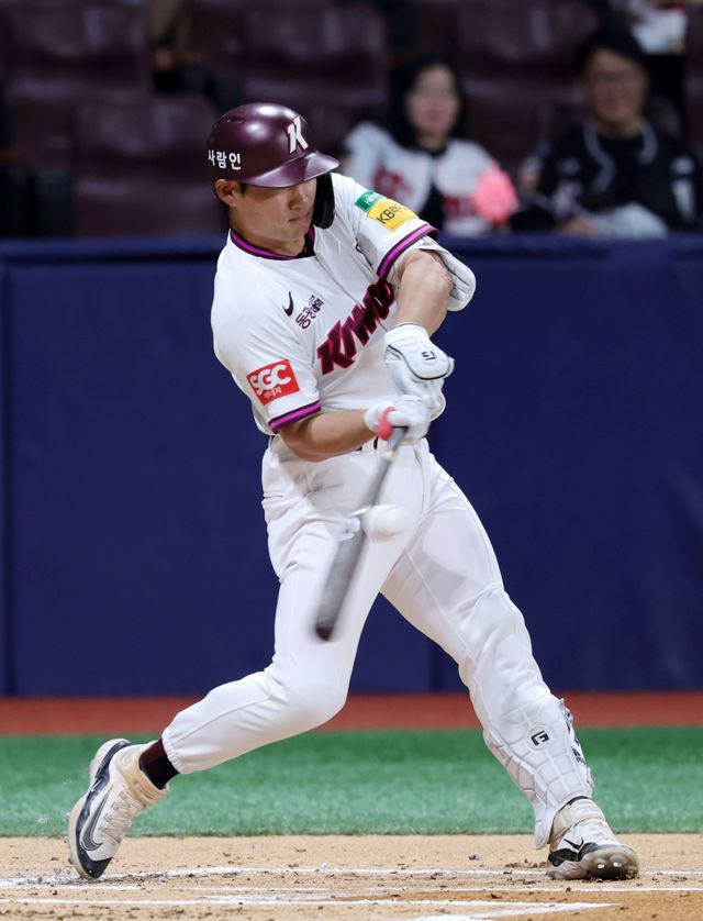 2026년 키움의 주장은 임지열이다. 그가 성적과 리더십까지 두 마리 토끼를 모두 잡을 수 있을지에 관심이 쏠린다. 뉴시스