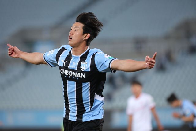 이번 겨울 이적시장서 좋은 조건으로 이적한 전북 조위제, 인천 강영훈(사진)과 여승원,&nbsp;포항 김예성과 김승호는 올해 생애 첫 K리그1 도전에 나선다. 사진제공│한국프로축구연맹