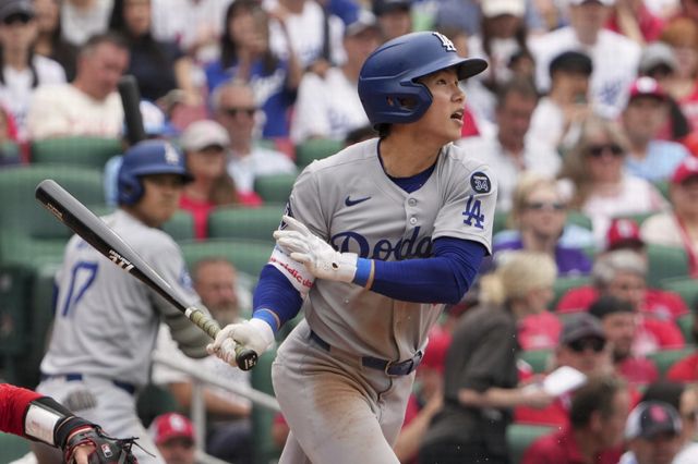 다저스가 토론토를 떠날 것으로 보이는 FA 내야수 최대어 보 비셋의 영입을 검토하고 있다. 이는 빅리그 2년차에 주전 도약을 꿈꾸는 김혜성(사진)에게 치명적이다. AP뉴시스