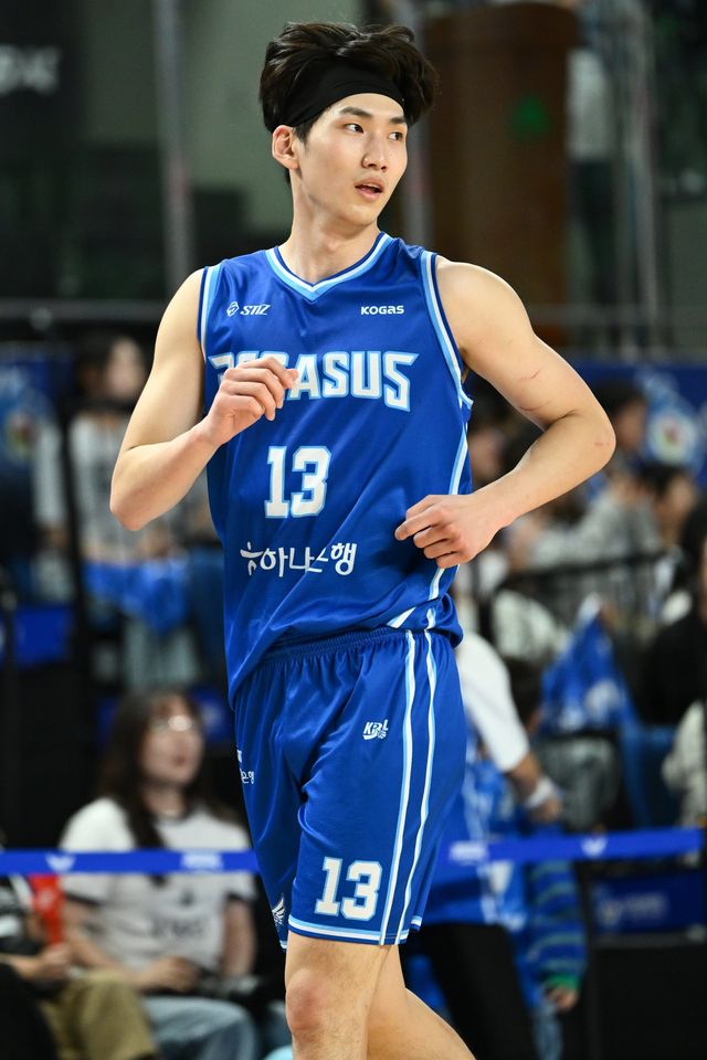 가스공사 김민규는 2026~2027시즌 성장하며 팀의 활력소가 되려고 한다. 사진제공｜KBL