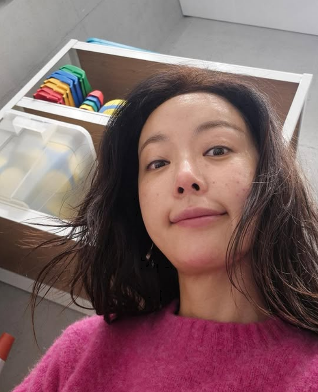 황정음 SNS 캡처