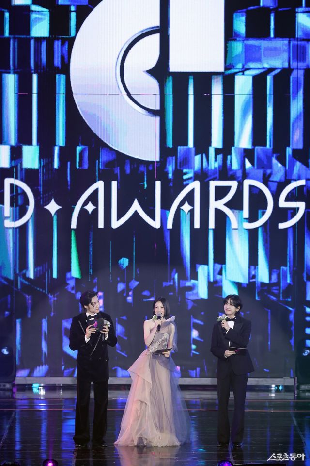 디 어워즈 오프닝 3mc 대한민국 1등 스포츠신문 스포츠동아