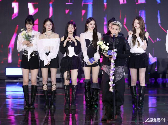 수상 소감 말하는 희승. 대한민국 1등 스포츠신문 스포츠동아