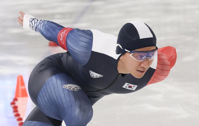 대한민국 남자 스피드스케이팅 단거리의 강자 김준호가 14일(한국시간) 밀라노 스피드스케이팅 스타디움에서 열린 500m에서 34초68로 12위를 기록했다. 밀라노ㅣ뉴시스