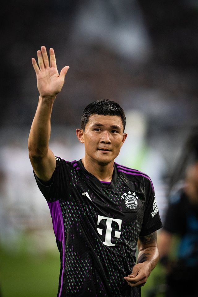 영국 공영방송 BBC는 17일(한국시간) 이적시장 가십란을 통해 “EPL 토트넘과 첼시는 바이에른 뮌헨(독일)의 한국인 센터백 김민재 영입에 관심을 갖고 있다”고 보도했다. 사진출처｜바이에른 뮌헨 페이스북