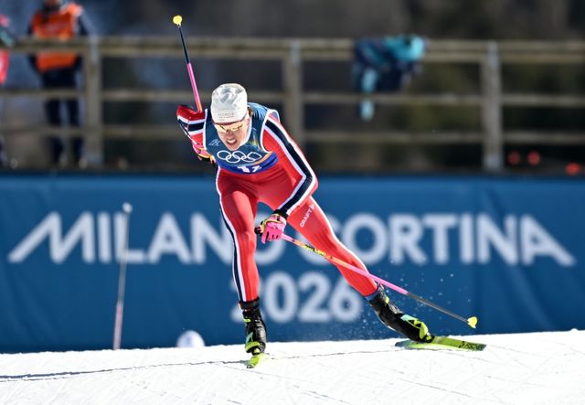요한네스 클레보는 18일(한국시간) 2026밀라노·코르티나담페초동계올림픽 남자 팀 스프린트 결승에서 우승하며 대회 5관왕, 동계올림픽 통산 10번째 금메달을 따냈다. AP뉴시스