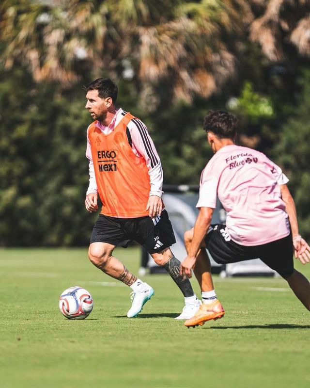 햄스트링 부상을 털어낸 리오넬 메시가 인터 마이애미 훈련장에 컴백하면서 손흥민의 LAFC와 MLS 개막전 출전 가능성이 높아졌다. 사진출처｜인터 마이애미