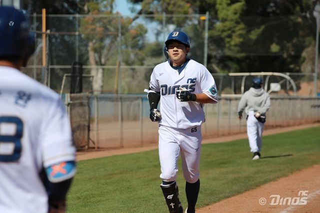 NC 오장한은 2026시즌 스프링캠프서 장타를 폭발하며 코치진의 이목을 끌고 있다. 그는 2026시즌 팀의 히트상품을 꿈꾼다. 사진제공｜NC 다이노스