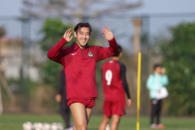 김기동 감독의 부름을 받고 서울에서 새 시즌을 준비하는 송민규가 최근 중국 하이난 미션힐즈 풋볼트레이닝센터서 진행된 동계훈련 도중 환하게 미소짓고 있다. 사진제공｜한국프로축구연맹