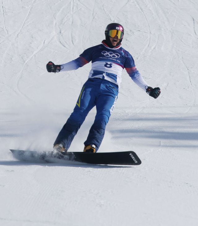 김상겸이 8일(한국시간) 리비뇨 스노 파크서 열린 2026밀라노·코르티나담페초동계올림픽 스노보드 남자 평행대회전 결승에 진출했다. 리비뇨｜뉴시스