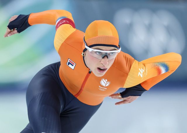 수자너 스휠팅(네덜란드)이 10일(한국시간) 밀라노 스피드스케이팅 아레나서 열린 스피드스케이팅 여자 1000m서 힘차게 질주하고 있다. 그는 쇼트트랙 선수 시절 그를 응원했던 한국 팬들에게 고마움을 전했다. 밀라노｜신화뉴시스