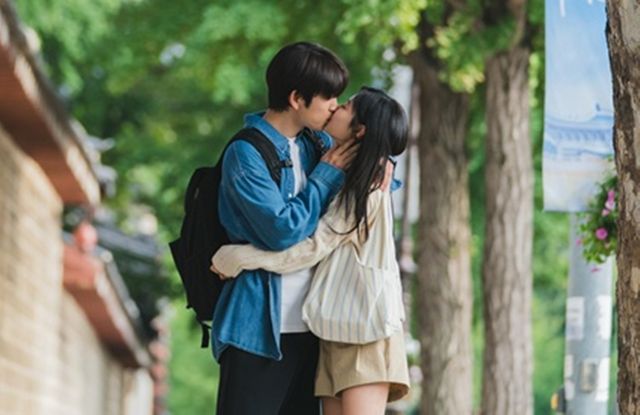 사진=SLL, 카카오엔터테인먼트