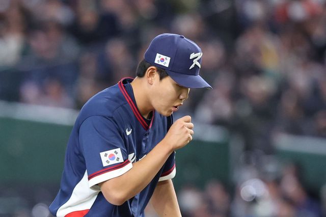 땅볼 유도 능력이 뛰어난 한국 야구대표팀 소형준은 14일(한국시간) 미국 마이애미 론디포파크서 제6회 WBC 8강전 도미니카공화국과 맞대결서 선발등판할 유력 후보다. 뉴시스