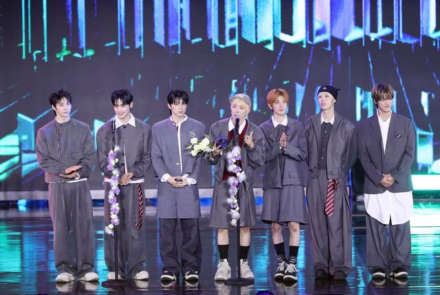 2월 열린 제2회 디 어워즈에서 2관왕에 오르며 폭등세를 입증한 그룹 넥스지 사진|스포츠동아DB