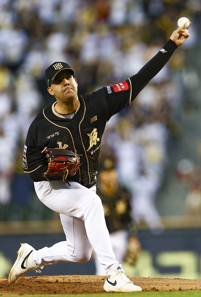 지난해 KT 소속으로 KBO리그에서 뛰었던 베네수엘라 WBC 야구 대표팀 엔마누엘 데 헤이수스. 뉴시스