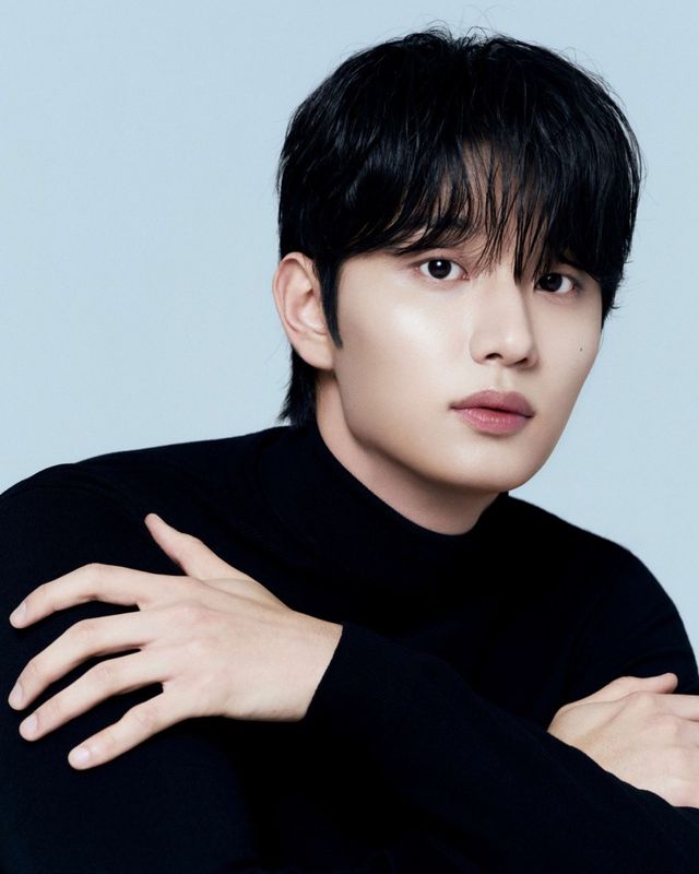 2001년생 배우 김재원이 잇따른 필모그래피에서 파격적이고 입체적인 인물로 강렬한 인상을 남기며 라이징 스타 반열에 오른 인상이다. 사진제공 | 미스틱 스토리