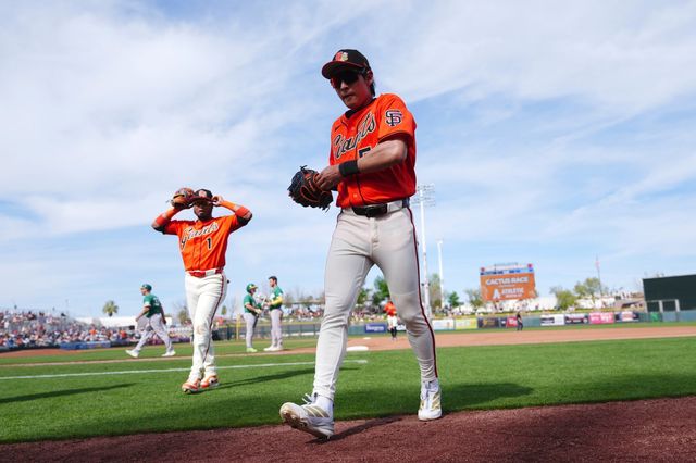 샌프란시스코 이정후는 19일(한국시간) 미국 애리조나 피닉스 캐멀백 랜치에서 열린 2026 메이저리그(MLB) 시범경기 다저스전서 1번타자 중견수로 선발출전해 2타수 무안타에 그쳤다. AP뉴시스