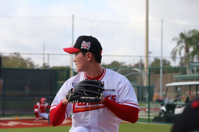 SSG 김건우는 2026시즌 팀의 2선발을 맡을 전망이다. 그는 스프링캠프서 인상적인 투구로 코치진에 눈도장을 찍고 있다. 사진제공｜SSG 랜더스