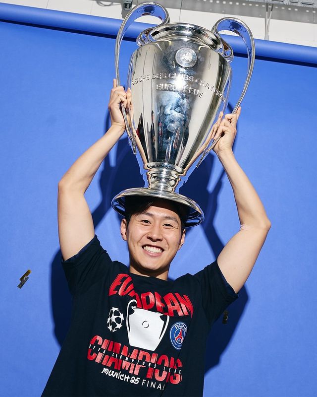 스페인 매체 아스는 1일(한국시간) “이강인은 보물이다”라는 제목의 기사를 기고하며 “겨울이적시장에서 아틀레티코 마드리드(스페인)가 영입하고 싶어했던 이강인은 최근 선발 명단에 복귀해 멋진 어시스트를 기록했다”고 보도했다. 사진출처｜이강인 인스타그램