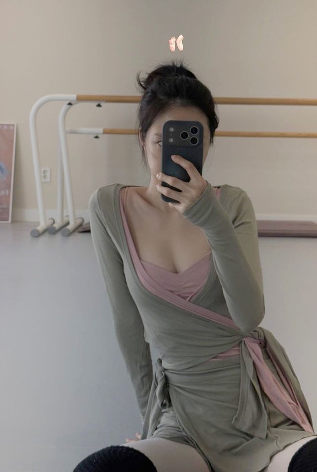 사진=손나은 sns