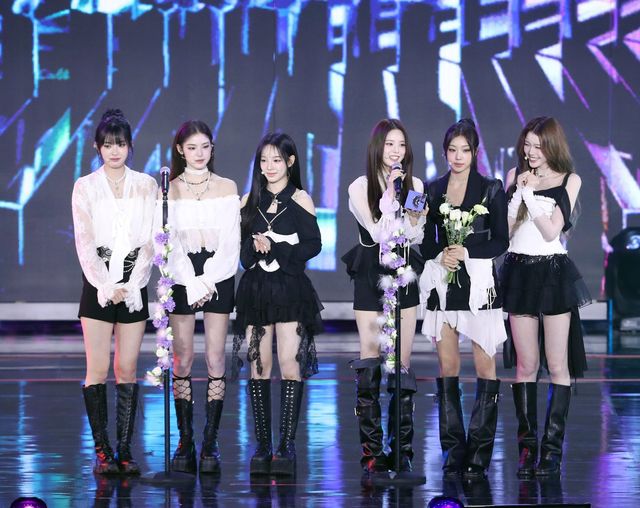 정세비가 속한 이즈나는 2월 11일 열린 스포츠동아 주최 제2회 디 어워즈에서 ‘통산 최다 수상’인 4관왕을 차지했다. 스포츠동아DB