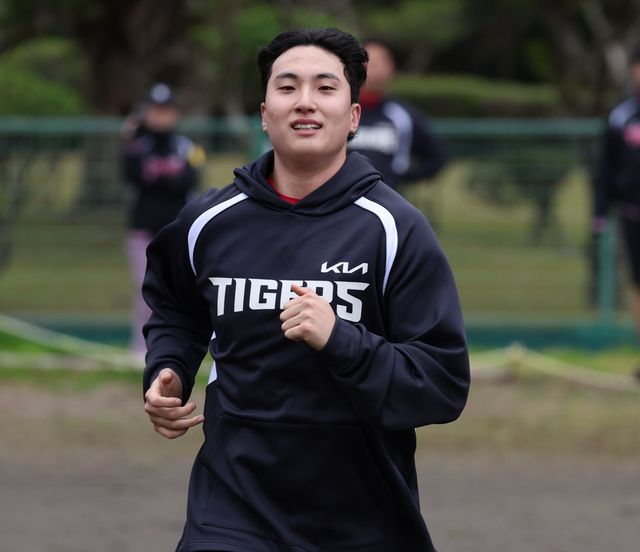 KIA 정해영은 2026시즌 개막을 앞두고 투구 페이스를 조절하고 있다. 그는 삼성과 시범경기 마지막 2연전에 등판할 계획이다. 사진제공｜KIA 타이거즈