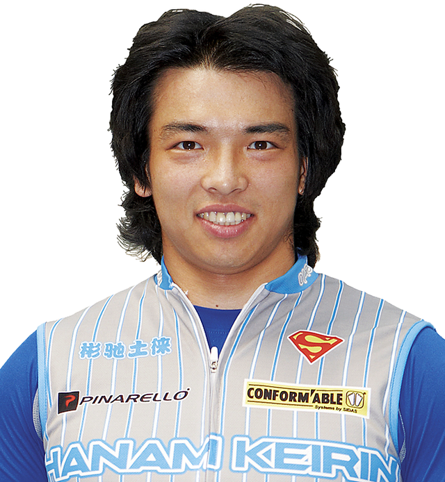 특선급 이욱동.