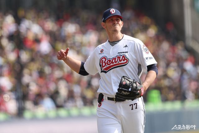 두산 크리스 플렉센은 시범경기에 등판한 외국인투수 중 가장 인상적인 투구로 기대를 키웠다. 사진제공｜두산 베어스