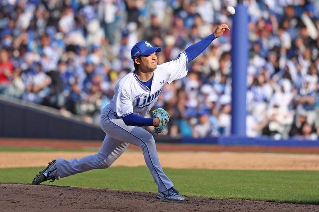 삼성 백정현이 28일 대구 롯데와 개막전서 역투하고 있다. 사진제공｜삼성 라이온즈