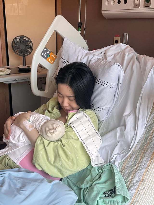 크레용팝 초아 SNS 캡처