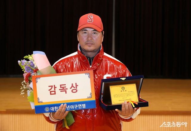 제11회 순창군수배 전국유소년야구대회에서 세종시유소년야구단을 유소년리그(U-13) 청룡 우승으로 이끈 장재혁 감독.&nbsp;사진제공｜대한유소년야구연맹