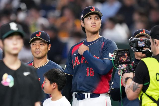 WBC 일본 대표팀 오타니 쇼헤이가 6일 일본 도쿄돔서 열린 2026 WBC 본선 1라운드 대만전을 앞두고 경기 준비를 하고 있다. 도쿄｜AP뉴시스