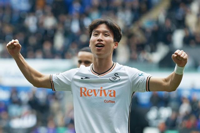 스완지 시티 엄지성이 12일(한국시간) 레스터 시티와 홈경기서 도움을 기록하며 1-0 승리에 힘을 보탰다. 사진출처｜스완지 시티 인스타그램