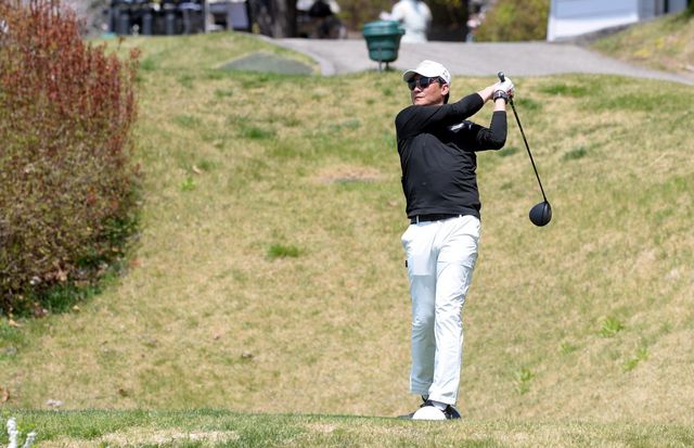 김해운 성남 단장은 13일 경기도 용인 코리아CC서 열린 2026 축구인 골프대회서 북중미월드컵에 출전할 후배 골키퍼들을 향해 “주전 자리를 따내려면 소속팀서 활약과 개별적인 월드컵 상대 공부가 뒷받침 돼야 한다”고 조언했다. 용인│사진공동취재단