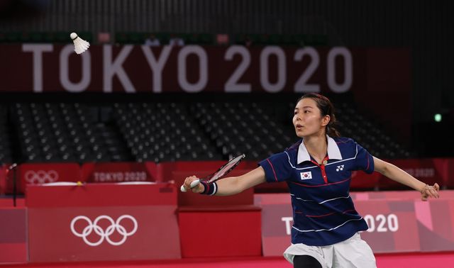 전 배드민턴 국가대표 김소영(뒤)은 지난해 태극마크를 반납했지만 여전히&nbsp;국제대회를 누비며 경쟁력을 과시하고 있다. 스포츠동아DB