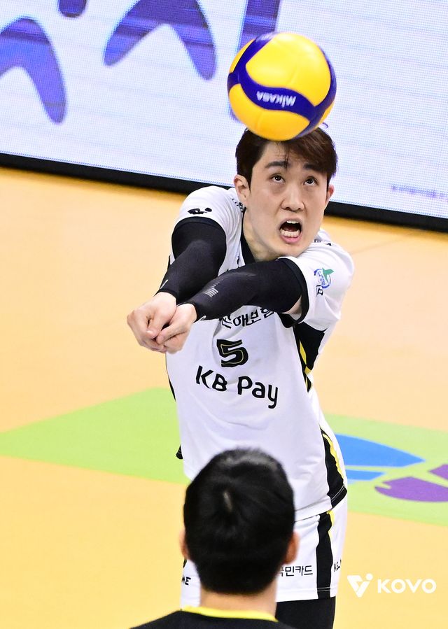 V리그 남자부 FA 시장에선 보상선수가 발생하지 않는 B, C그룹 리베로인 김영준, 장지원, 김도훈(사진)을 향한 영입전이 치열하다. 사진제공│KOVO