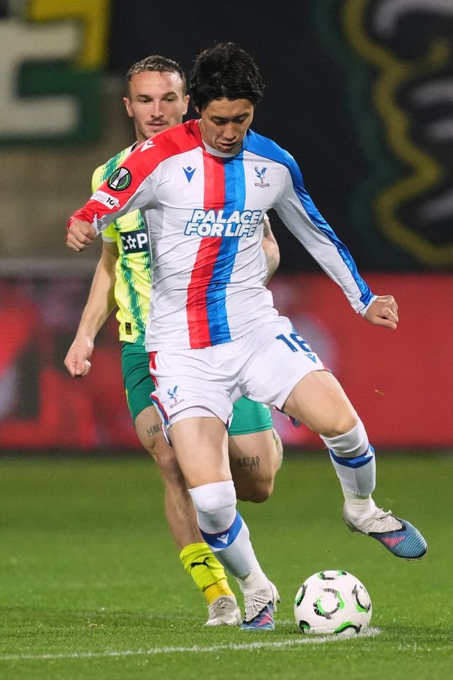 가마다 다이치는&nbsp;피오렌티나와 유럽축구연맹 콘퍼런스리그(UECL)&nbsp;8강 2차전을 하루&nbsp;앞둔 15일(한국시간)&nbsp;기자회견에서 자신의 미래에 대해 “아직 아무것도 결정하지 않았다”고 밝혔다. 라마카｜AP뉴시스